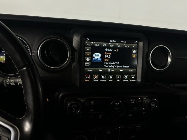 Used 2022 Jeep Wrangler Unlimited Sahara image 20