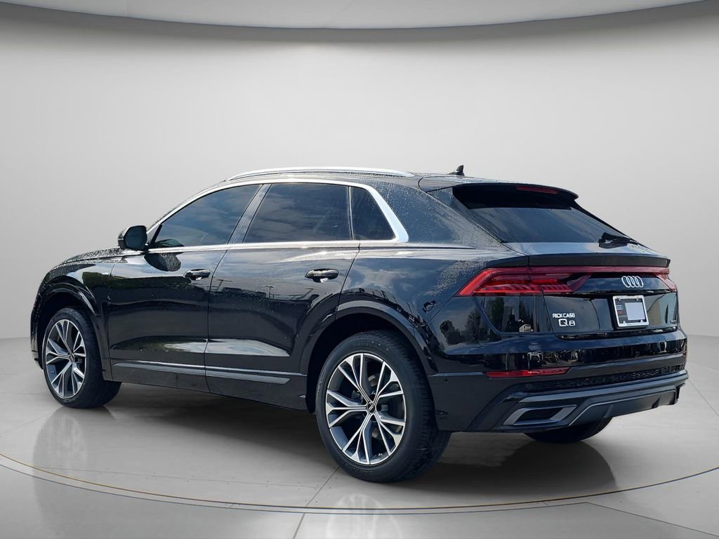 Used 2022 Audi Q8 Premium Plus image 6