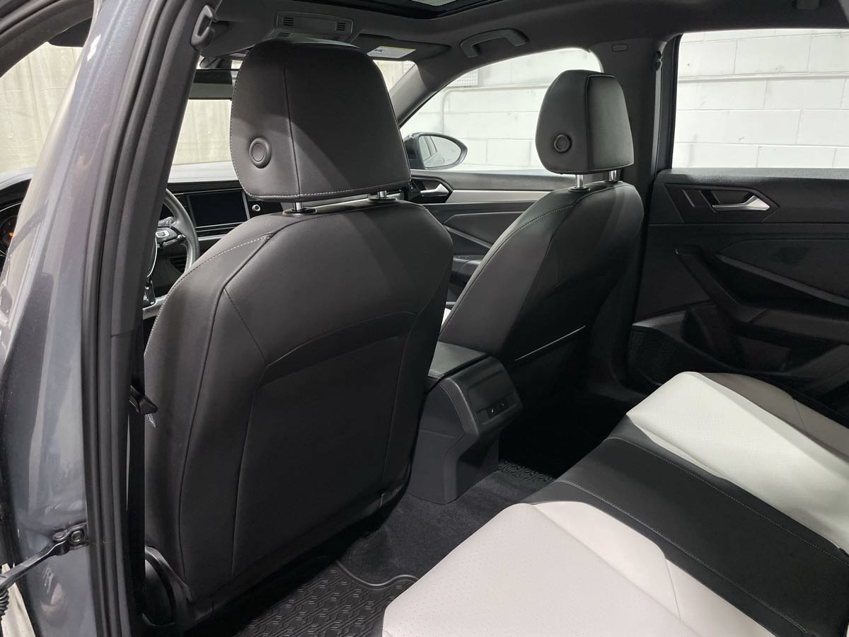 Used 2019 Volkswagen Jetta R-Line FWD image 25