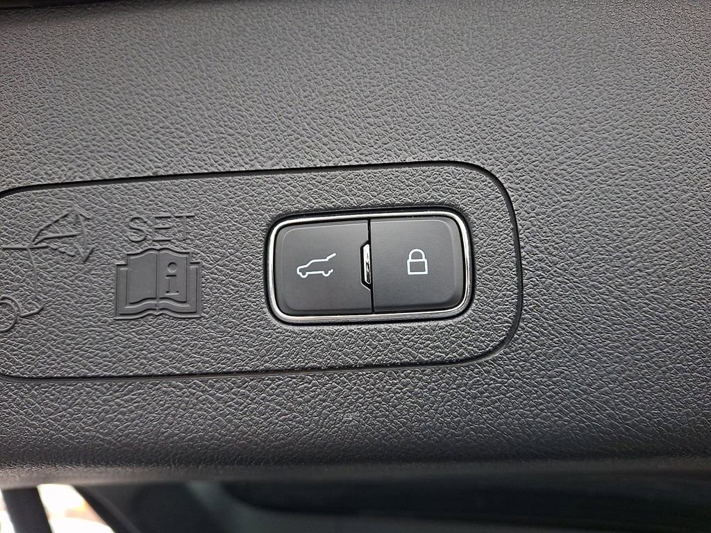 Used 2024 Lincoln Aviator Reserve w/ Equipment Group 201A image 31