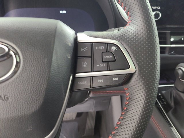 Certified 2026 Toyota Sienna XSE AWD/4WD image 28