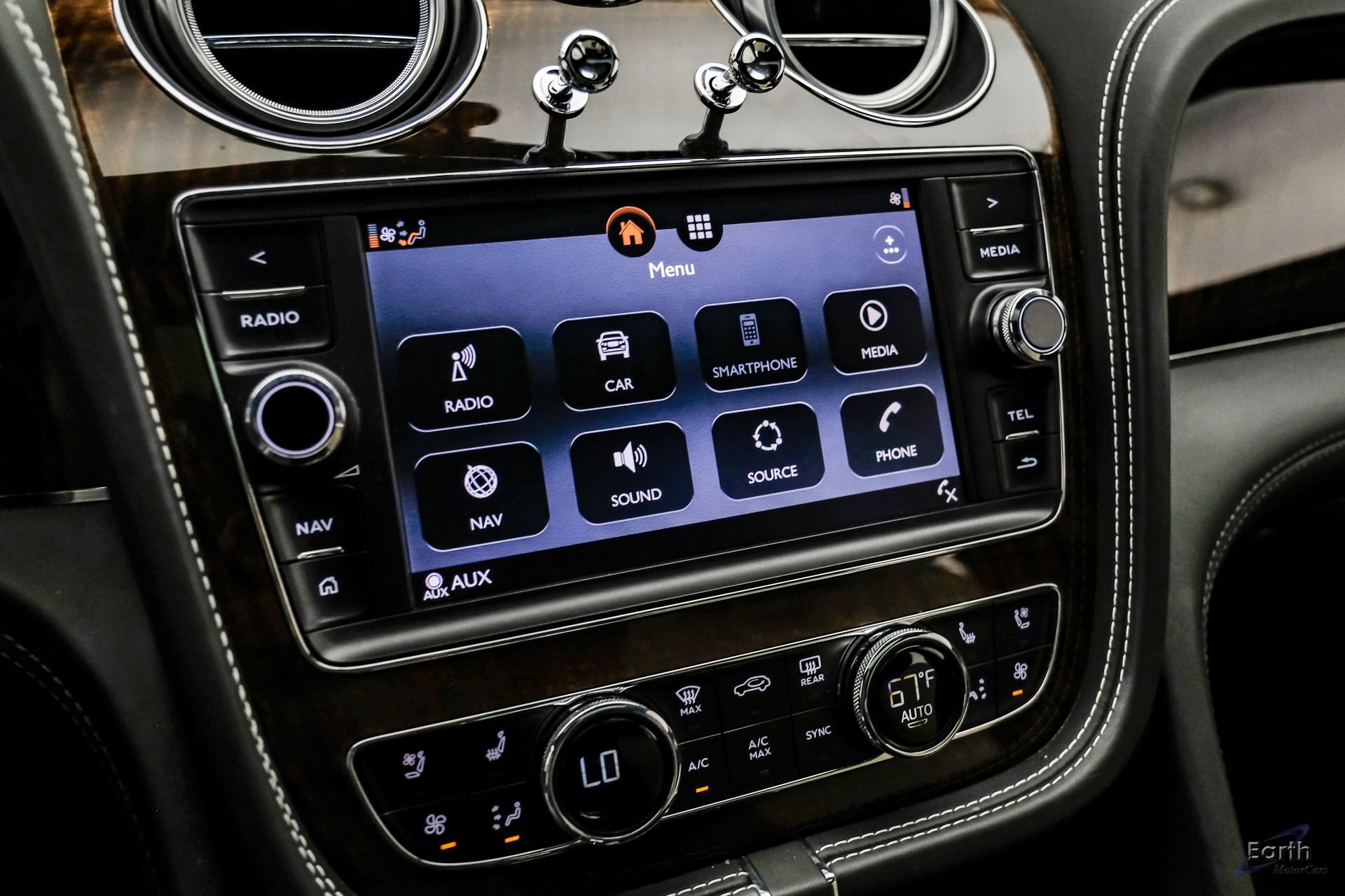 Used 2019 Bentley Bentayga image 73