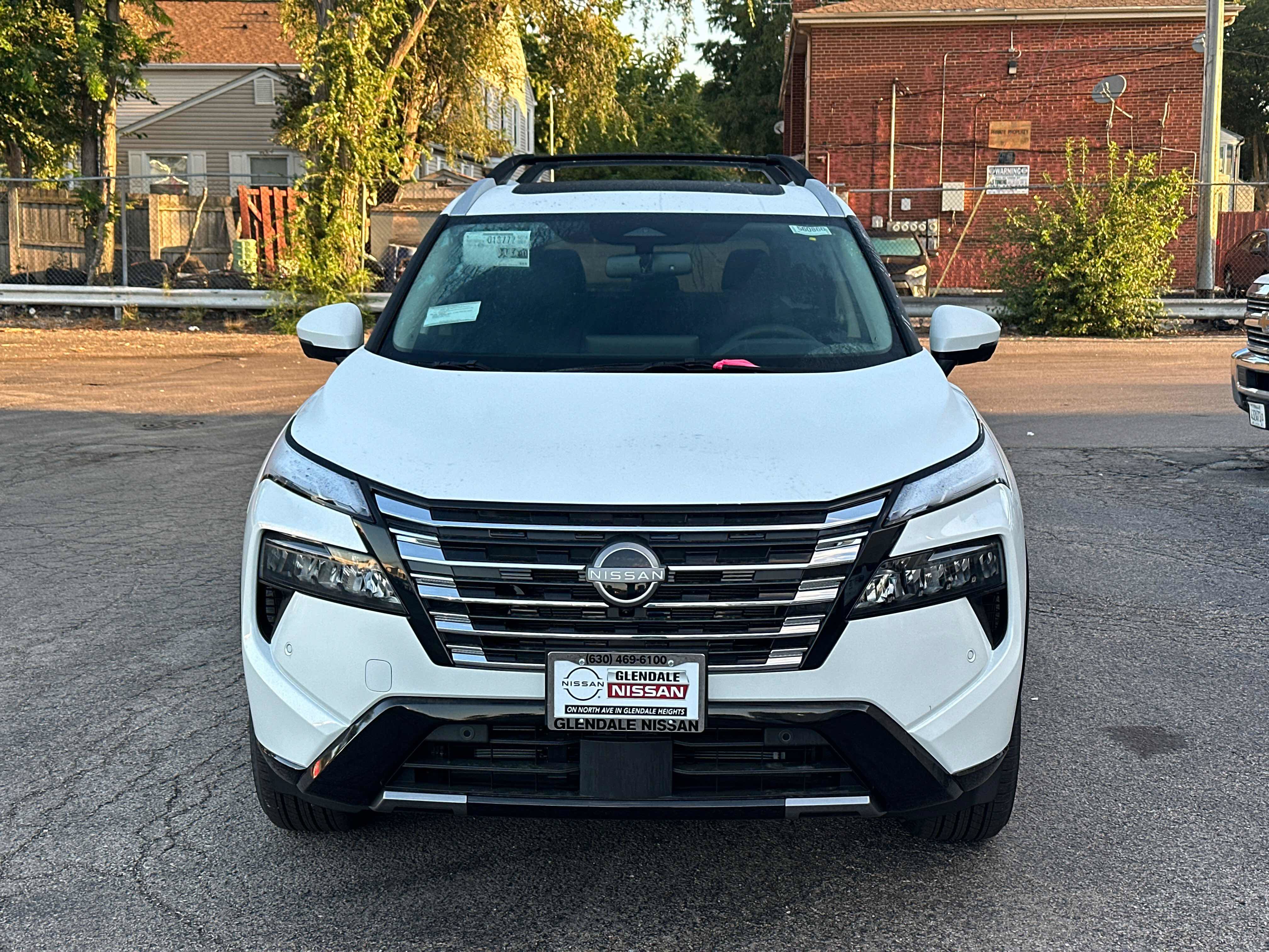 New 2026 Nissan Rogue Platinum AWD/4WD image 2