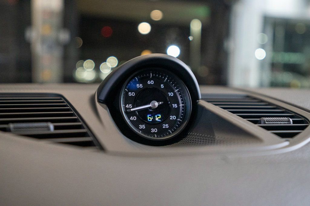 New 2026 Porsche Panamera 4 image 30