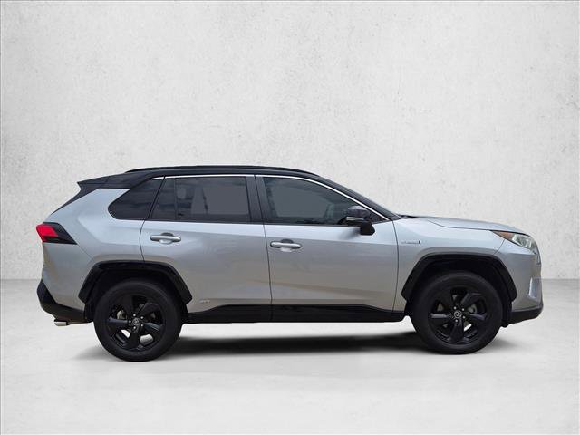 Used 2019 Toyota RAV4 XSE AWD/4WD image 4