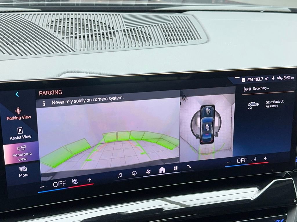 Used 2024 BMW 530i image 28