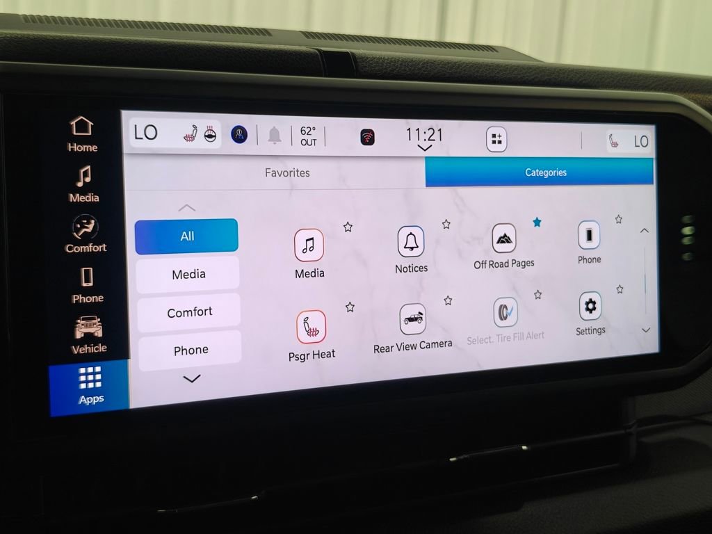 Used 2024 Jeep Wrangler Unlimited image 39