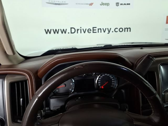 Used 2016 Chevrolet Silverado 1500 High Country w/ High Country Premium Package AWD/4WD image 27