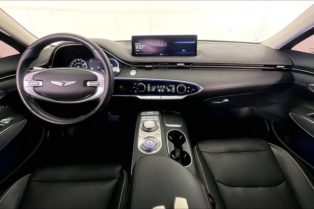 Used 2022 Genesis GV70 2.5T w/ Advanced Package image 21