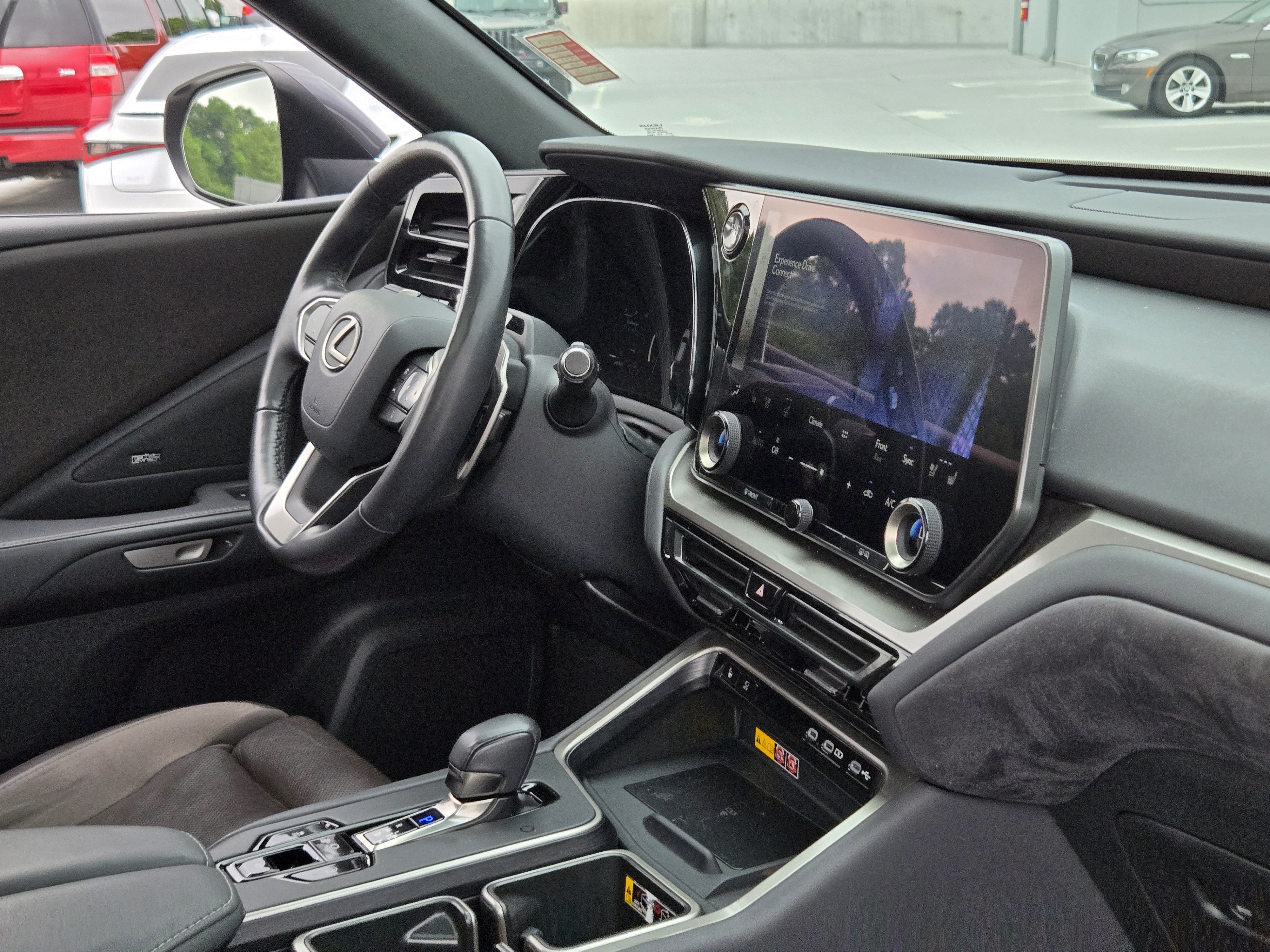 Certified 2024 Lexus TX 350 FWD w/ Technology Package image 31