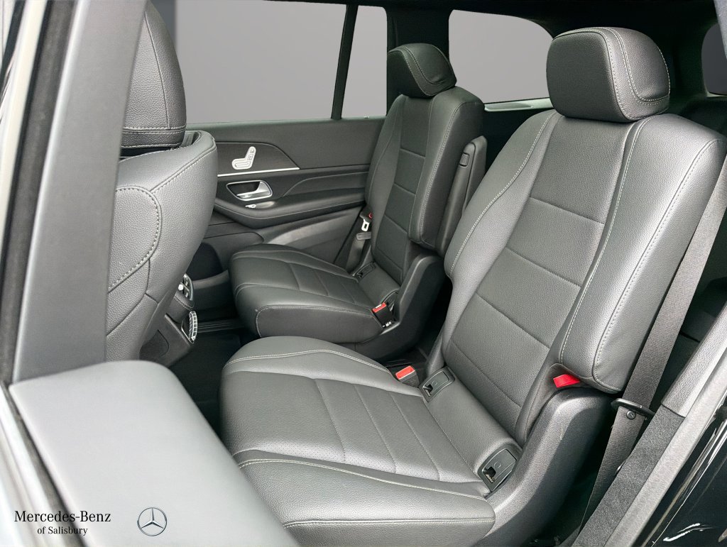Certified 2025 Mercedes-Benz GLS 450 4MATIC image 15