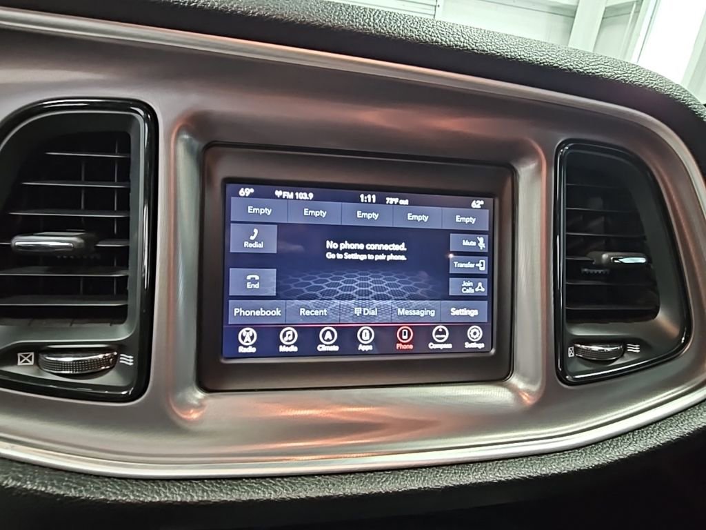 Used 2022 Dodge Challenger R/T image 17