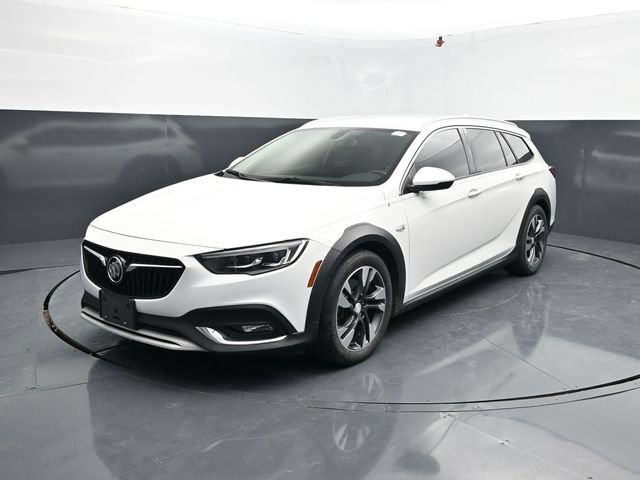 Used 2018 Buick Regal Essence w/ Driver Confidence Package #1 AWD/4WD image 4