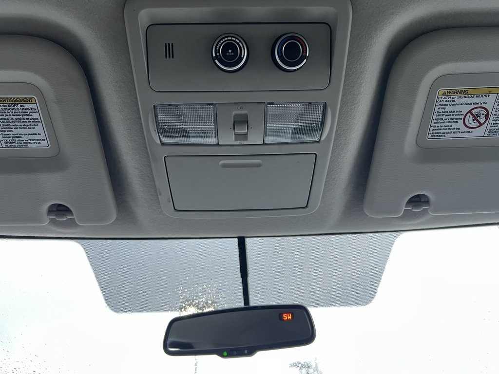 Used 2019 Nissan NV 3500 SL image 27