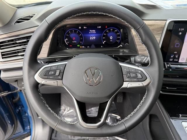 New 2025 Volkswagen Atlas SEL image 23