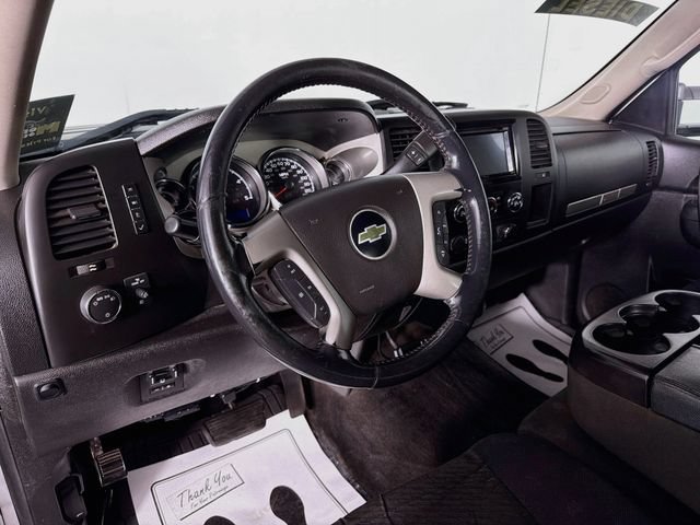 Used 2014 Chevrolet Silverado 2500 LT AWD/4WD image 9