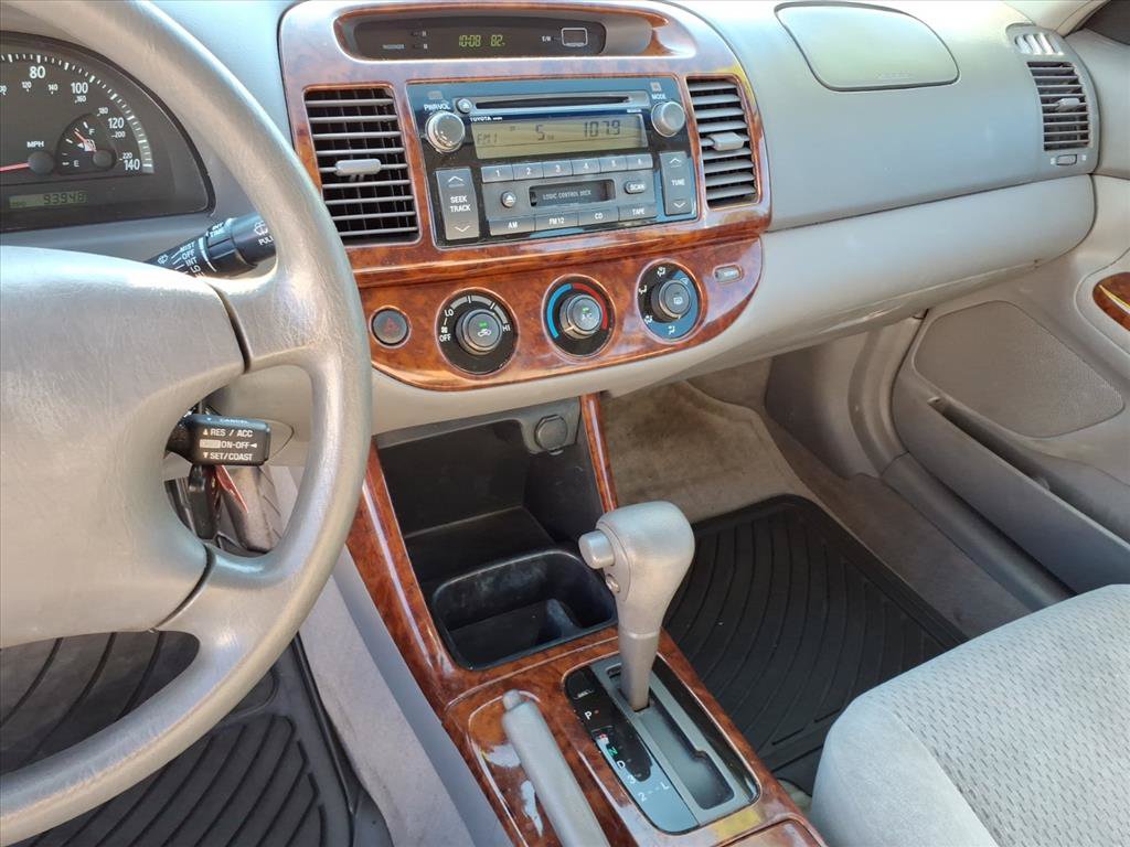 Used 2004 Toyota Camry LE FWD image 32