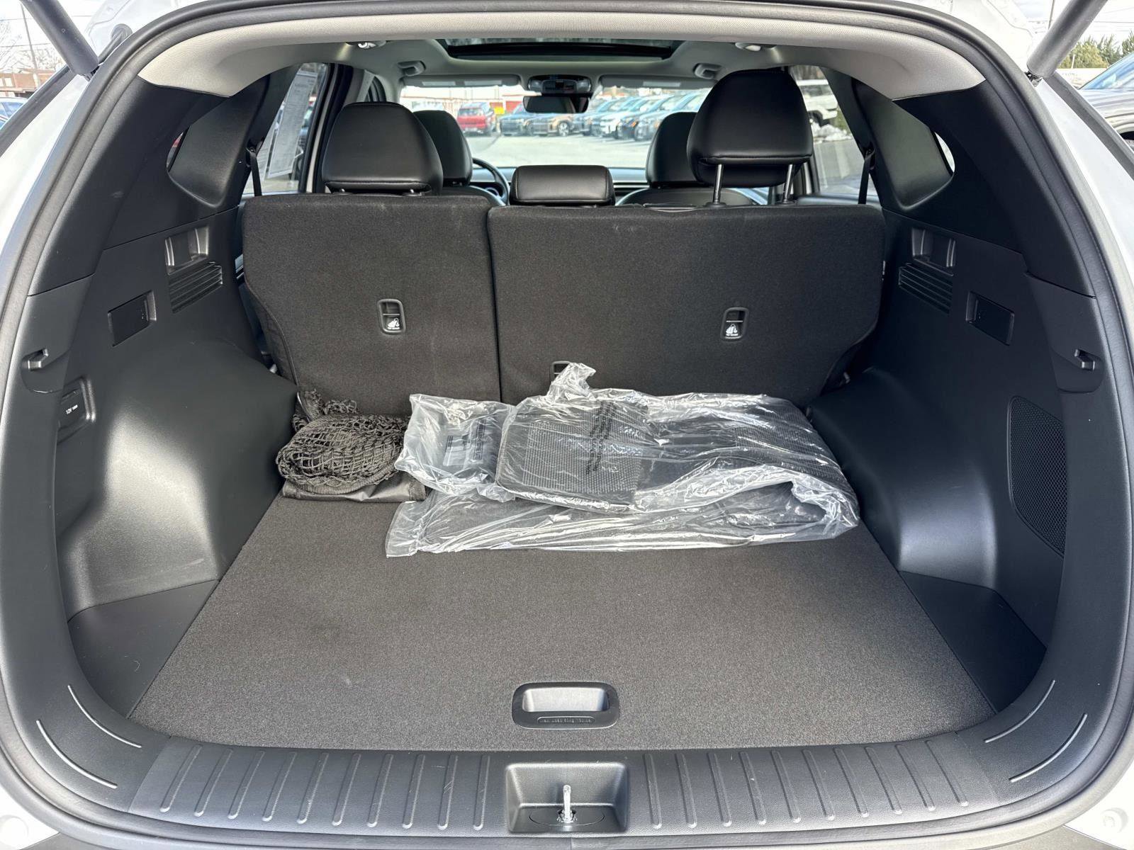 Used 2024 Hyundai Tucson Limited image 21