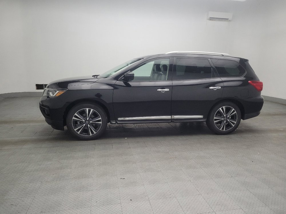 Used 2019 Nissan Pathfinder Platinum FWD image 2