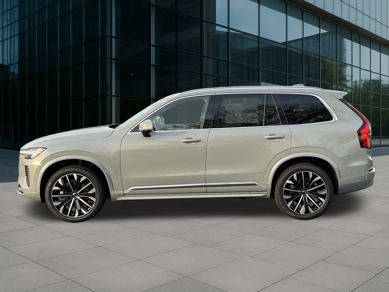 New 2026 Volvo XC90 B6 Ultra image 2