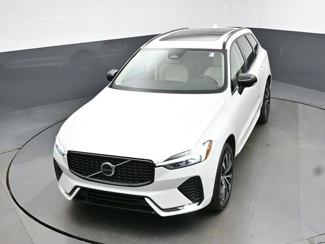 Used 2024 Volvo XC60 B5 Plus w/ Protection Package Premier image 45