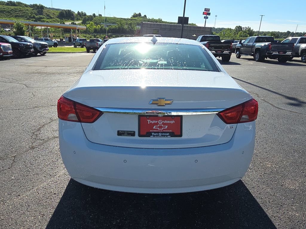 Used 2015 Chevrolet Impala LT w/ Convenience Package FWD image 7