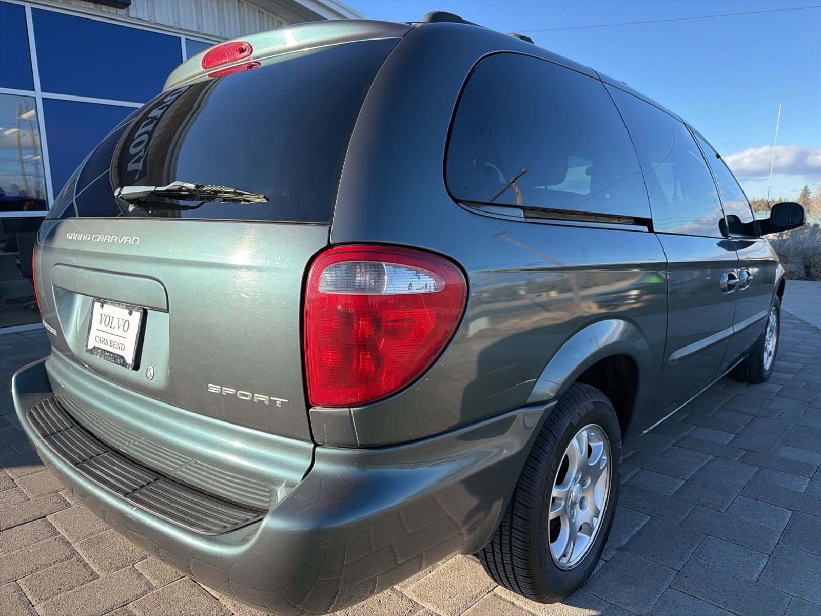 Used 2003 Dodge Grand Caravan Sport image 3