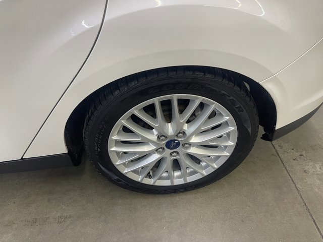 Used 2014 Ford Focus Titanium image 10