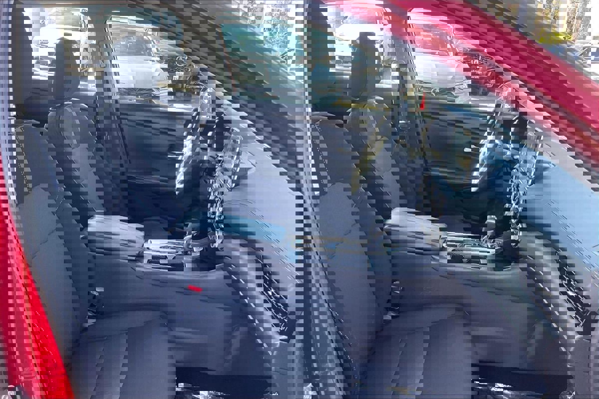 Used 2024 Nissan Sentra SV image 7