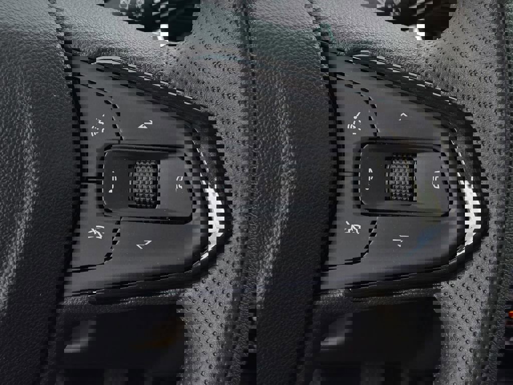 New 2026 Chevrolet Trax LT image 15