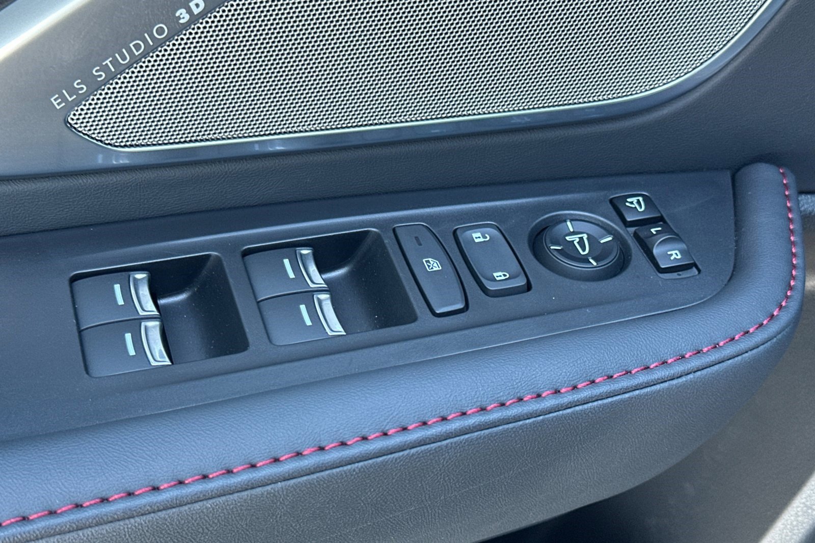 Used 2023 Acura RDX A-Spec AWD/4WD image 13