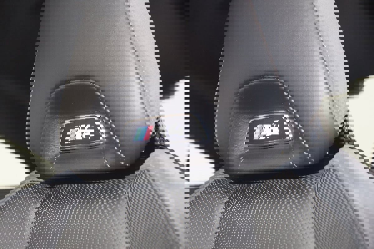 Used 2021 BMW M4 Coupe w/ Executive Package RWD image 40