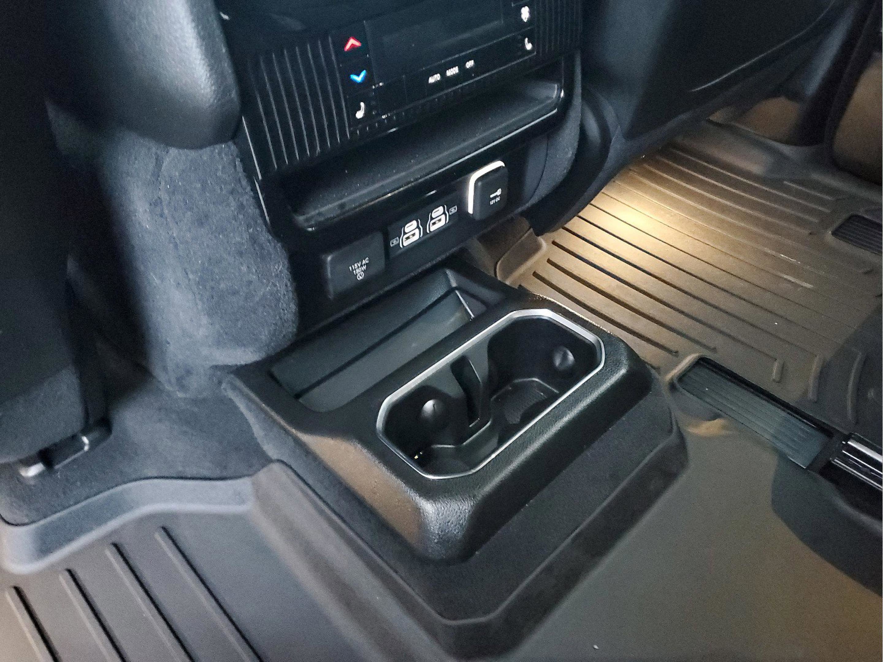 Used 2023 Jeep Wagoneer Series II image 14