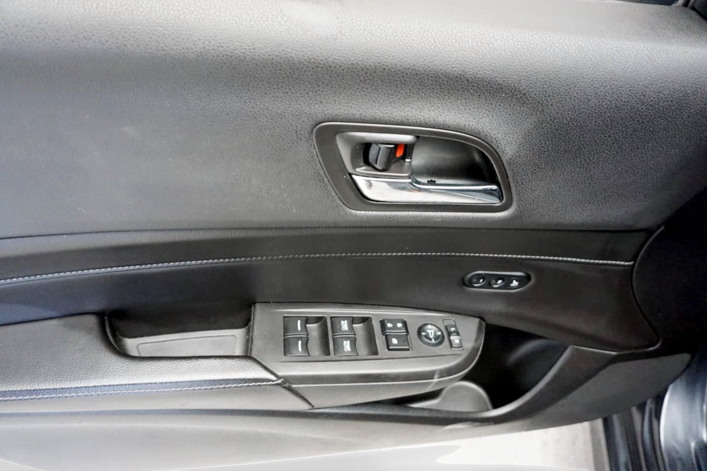 Used 2016 Acura ILX FWD image 12