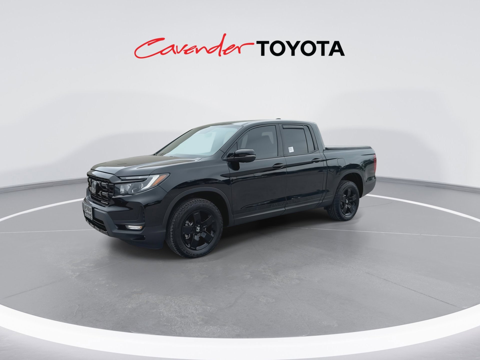 Used 2025 Honda Ridgeline Black Edition image 4