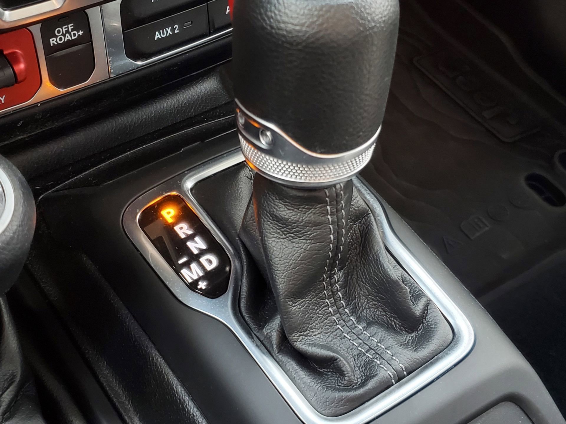 Used 2024 Jeep Gladiator Mojave w/ Safety Group image 32