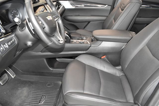 Used 2024 Cadillac XT6 Sport w/ Technology Package AWD/4WD image 23