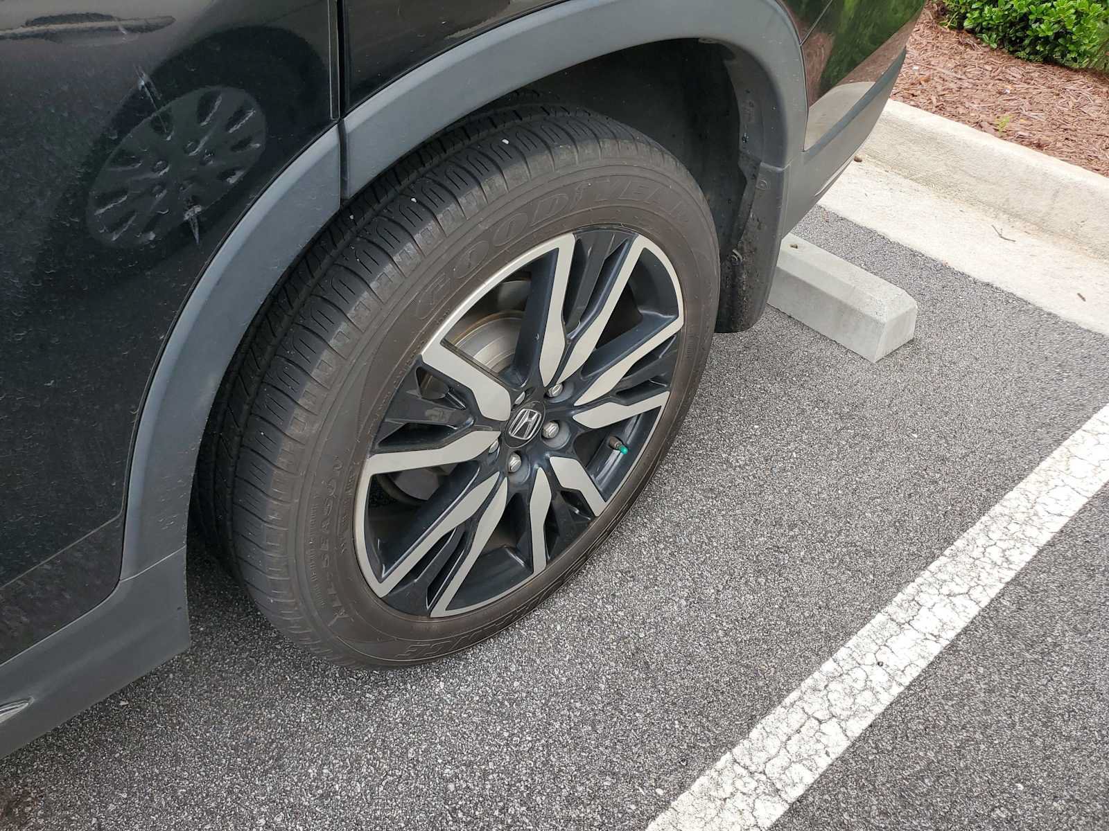 Used 2020 Honda Pilot Elite image 8