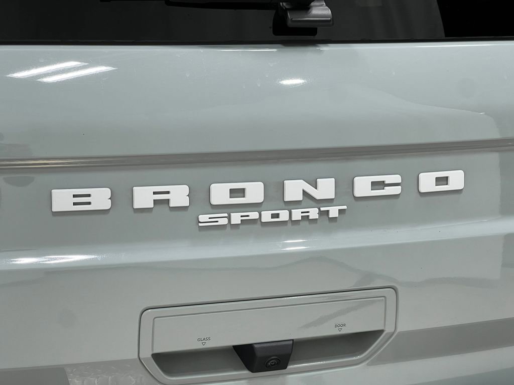 Used 2021 Ford Bronco Sport Outer Banks w/ Outer Banks Package image 40