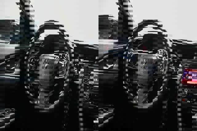 Used 2018 Honda Civic Sport image 15