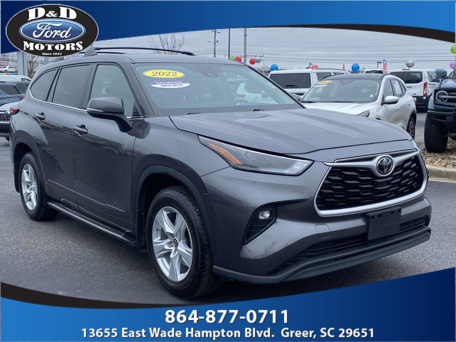Used 2022 Toyota Highlander LE image 1
