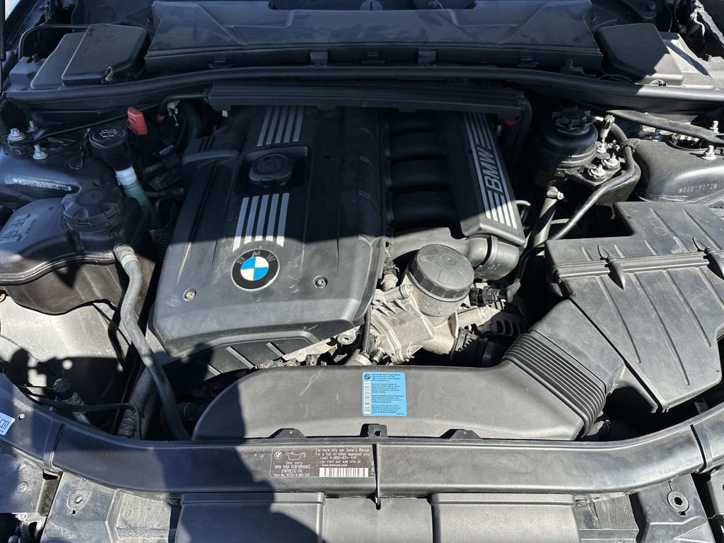 Used 2010 BMW 328i Sedan image 11