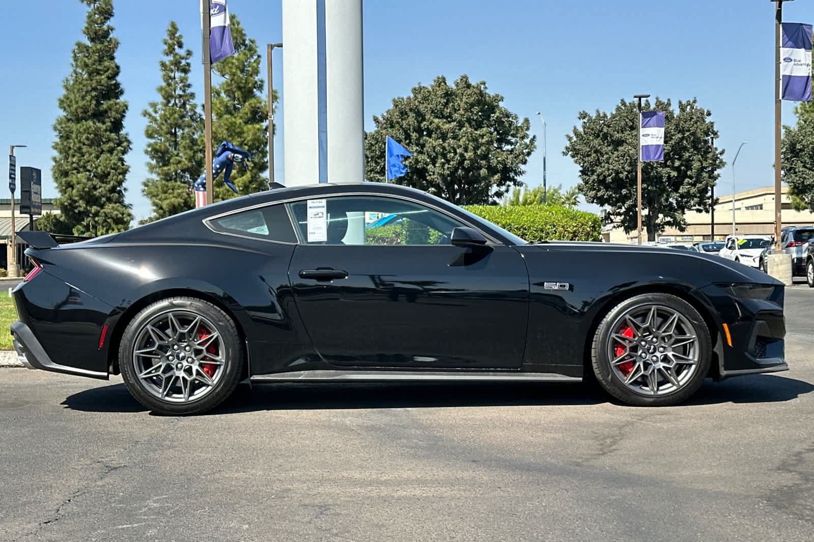 New 2026 Ford Mustang GT Premium w/ GT Performance Package RWD image 8