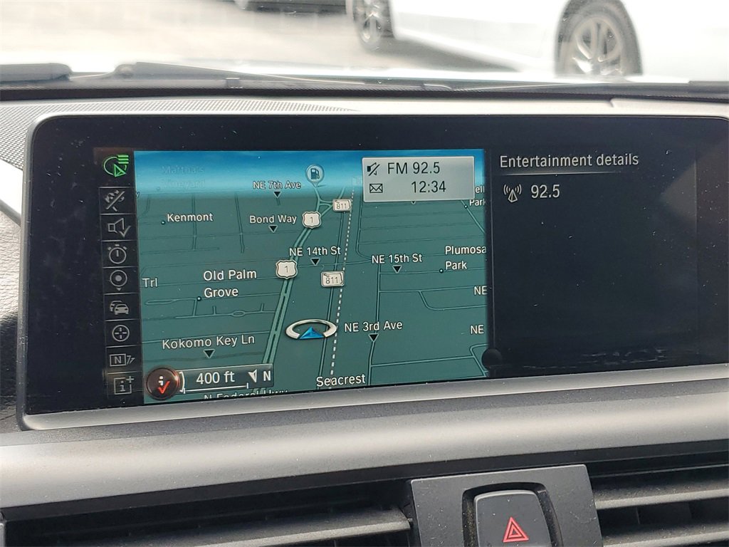 Used 2016 BMW M235i Convertible image 23