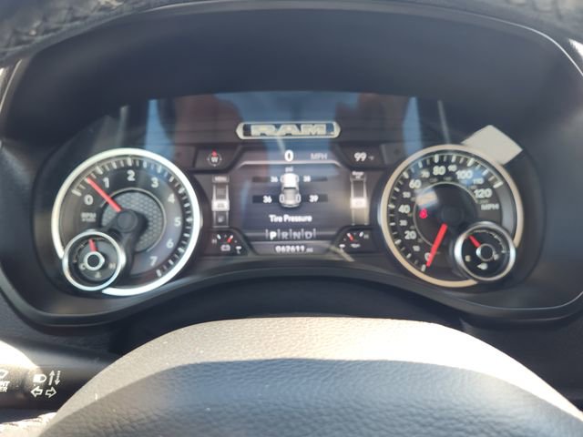 Used 2019 RAM 1500 Laramie image 33