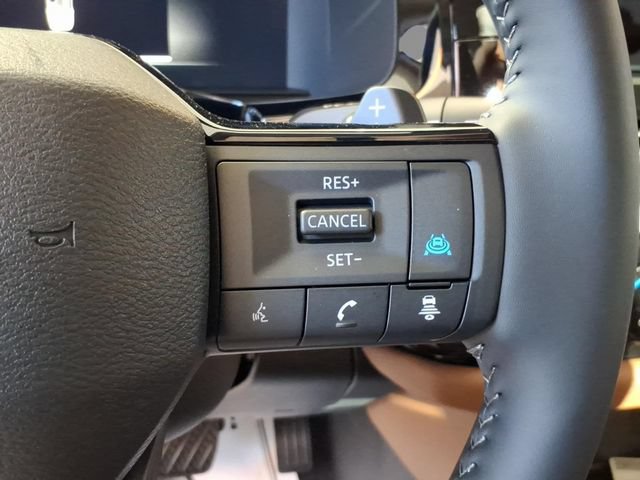 New 2026 Nissan Pathfinder Platinum AWD/4WD image 17