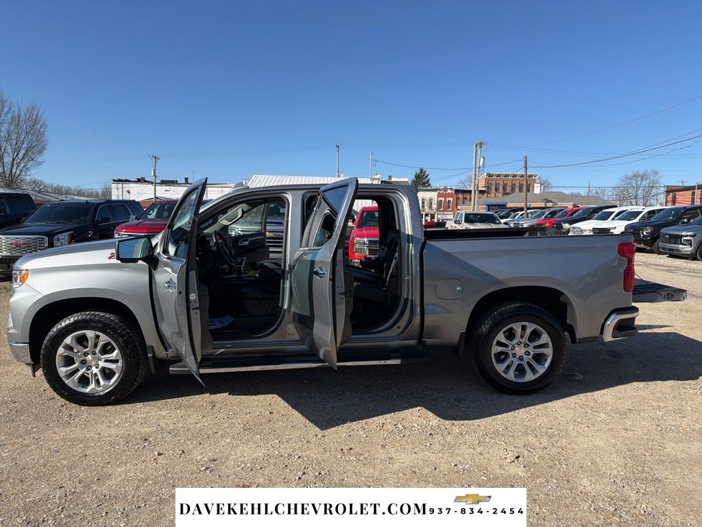 Used 2025 Chevrolet Silverado 1500 LTZ w/ LTZ Premium Package image 28