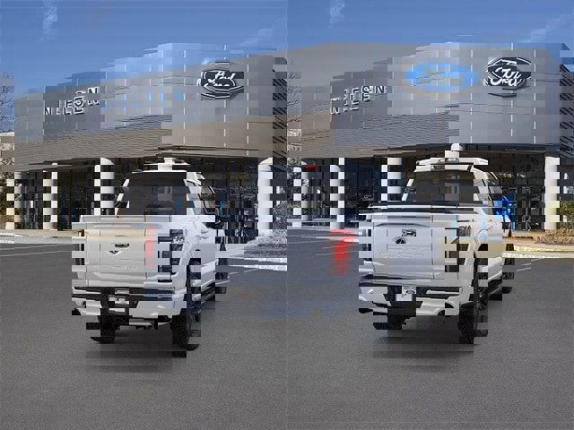 New 2025 Ford F150 Lariat w/ Equipment Group 502A High image 8