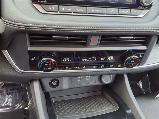 Certified 2025 Nissan Rogue SV w/ SV Premium Package image 7