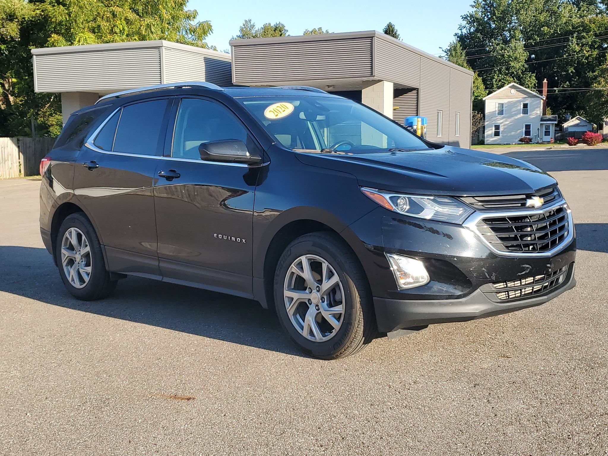 Used 2020 Chevrolet Equinox LT AWD/4WD image 3